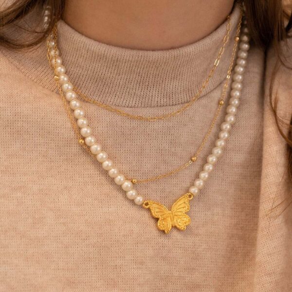 Pearl Necklace with Butterfly Pendant